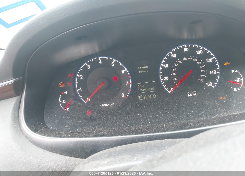 2009 HYUNDAI AZERA VIN: KMHFC46F49A392441