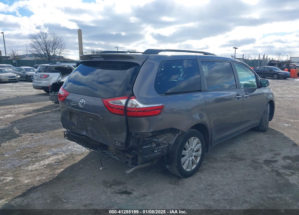 2017 TOYOTA SIENNA XLE LIMITED VIN: 5TDDZ3DC3HS186803