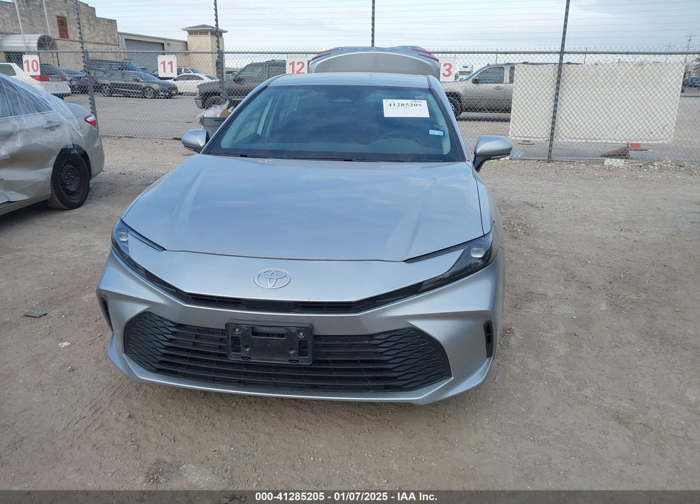 2025 TOYOTA CAMRY LE VIN: 4T1DAACK2SU505952