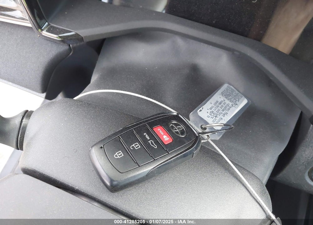 2025 TOYOTA CAMRY LE VIN: 4T1DAACK2SU505952