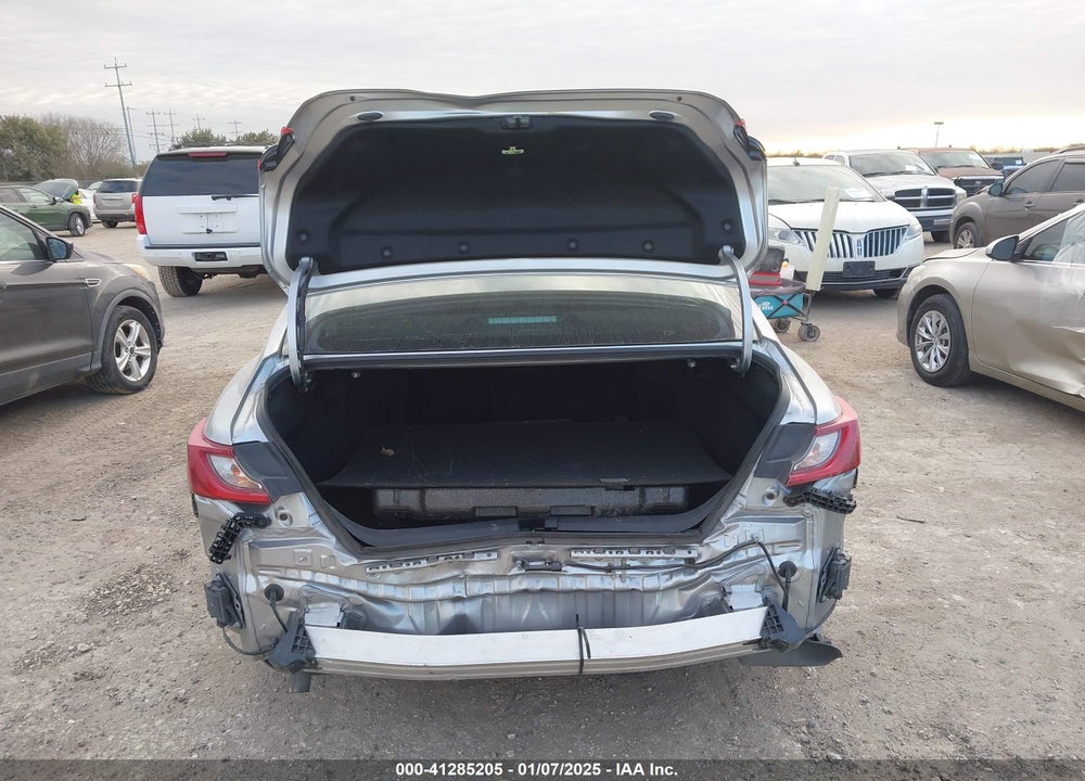 2025 TOYOTA CAMRY LE VIN: 4T1DAACK2SU505952