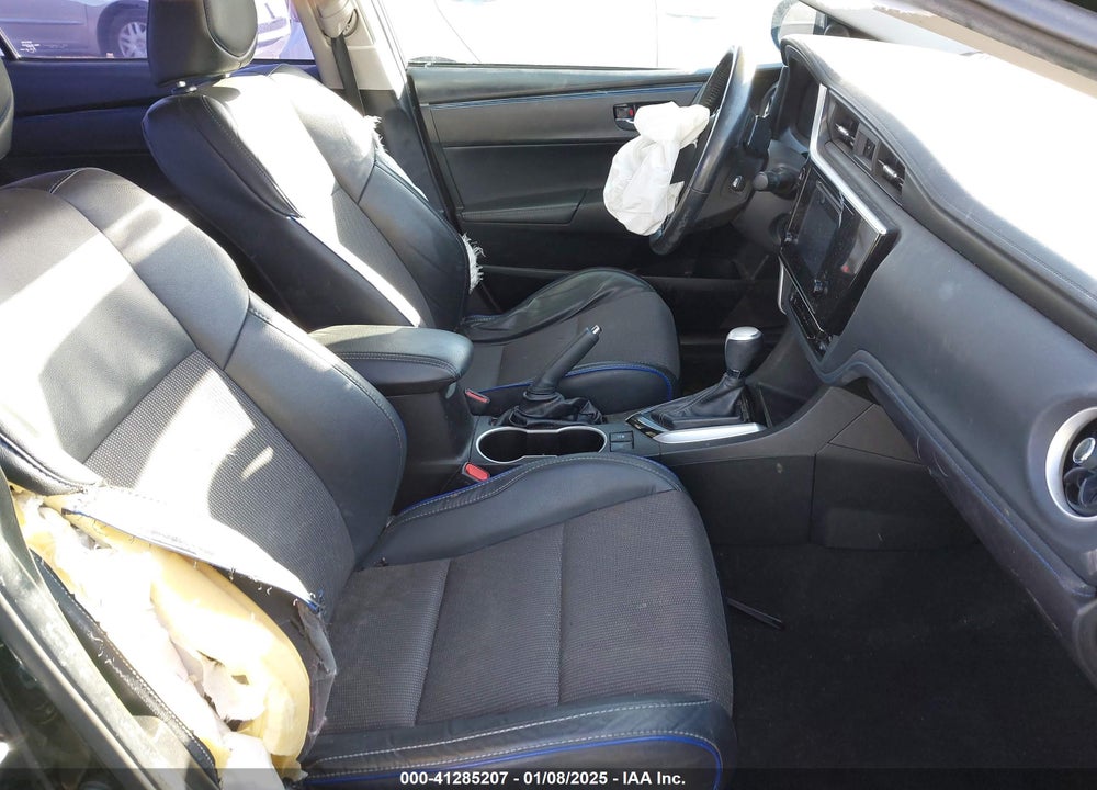 2018 TOYOTA COROLLA VIN: 5YFBURHE6JP775105