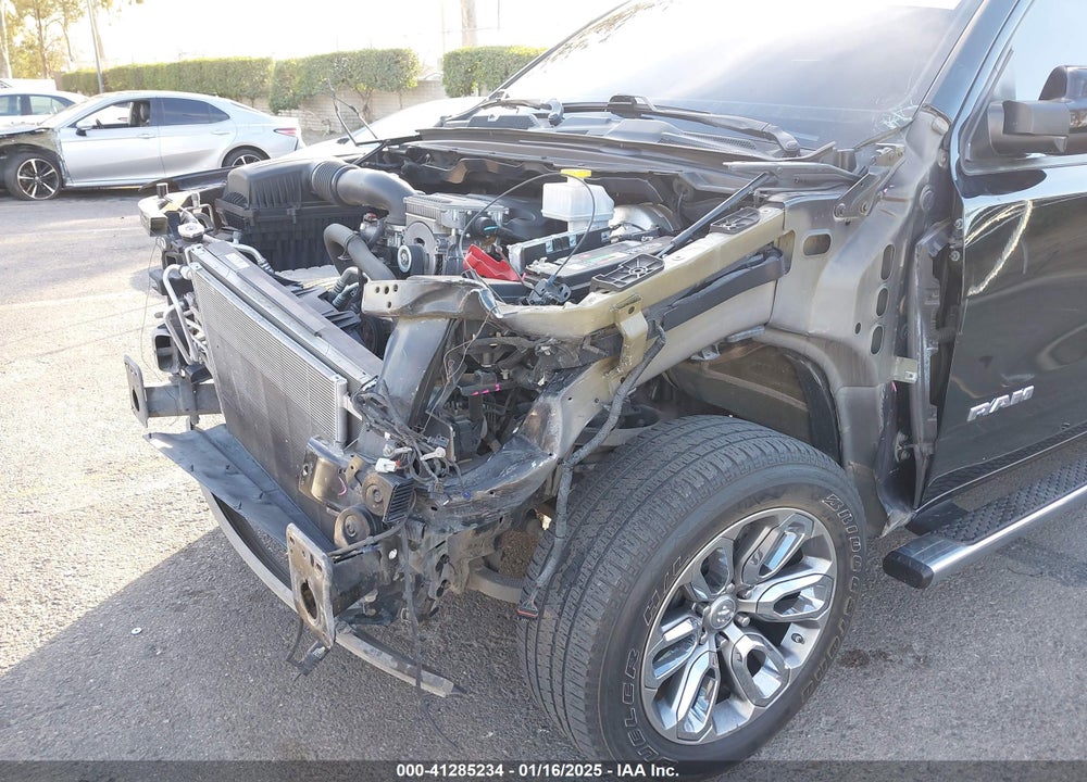 2019 RAM 1500 VIN: 1C6RREJT8KN894152