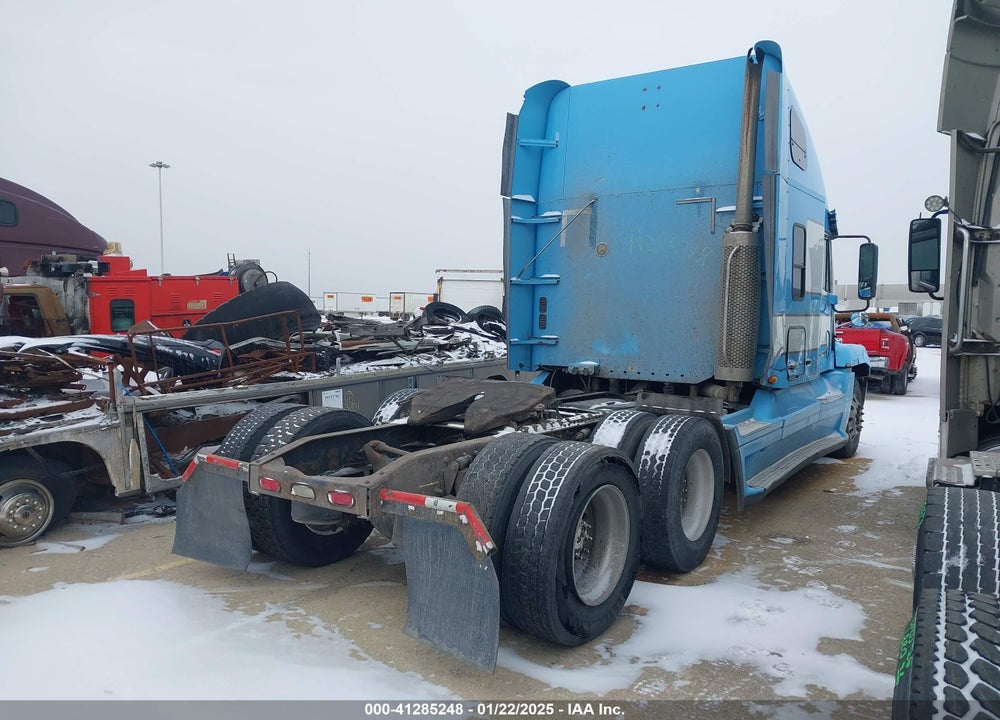 2006 FREIGHTLINER CONVENTIONAL ST120 VIN: 1FUJBBCG46LV26683