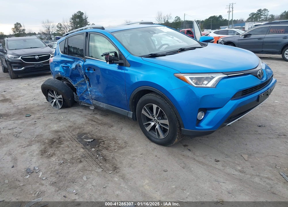 2017 TOYOTA RAV4 XLE VIN: JTMRFREV9HJ703228