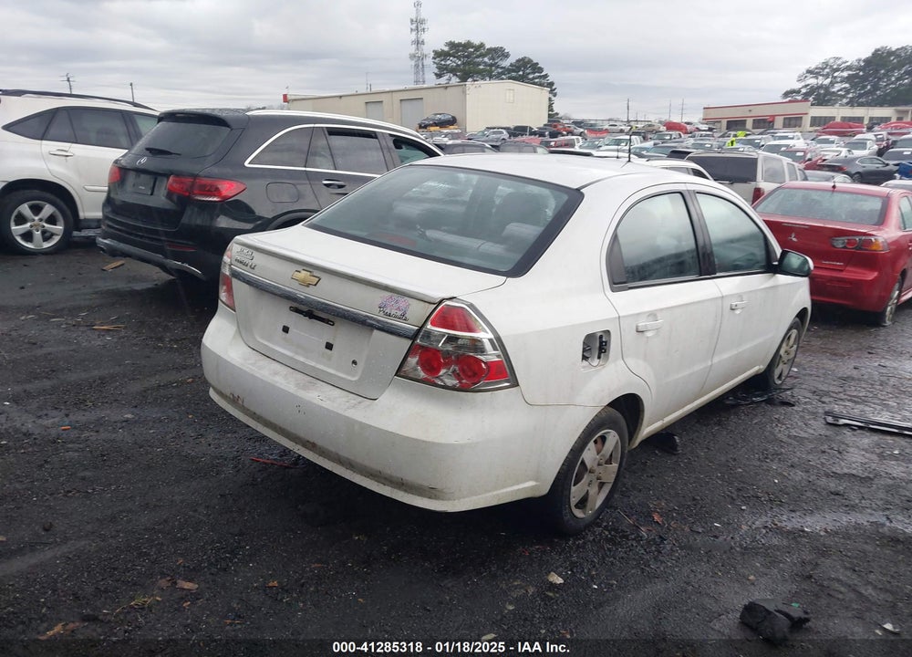 2011 CHEVROLET AVEO VIN: KL1TD5DE5BB201136