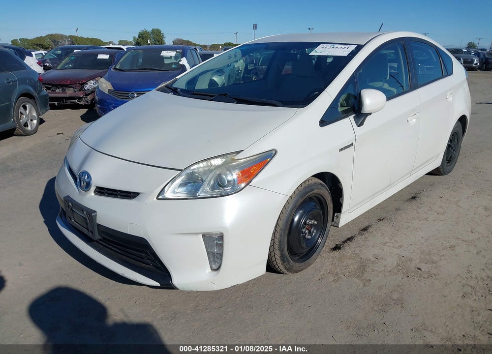 2015 TOYOTA PRIUS TWO VIN: JTDKN3DUXF0462034