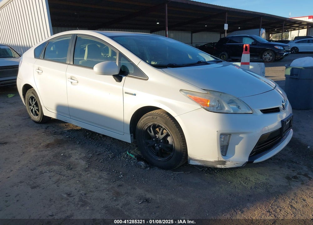 2015 TOYOTA PRIUS TWO VIN: JTDKN3DUXF0462034