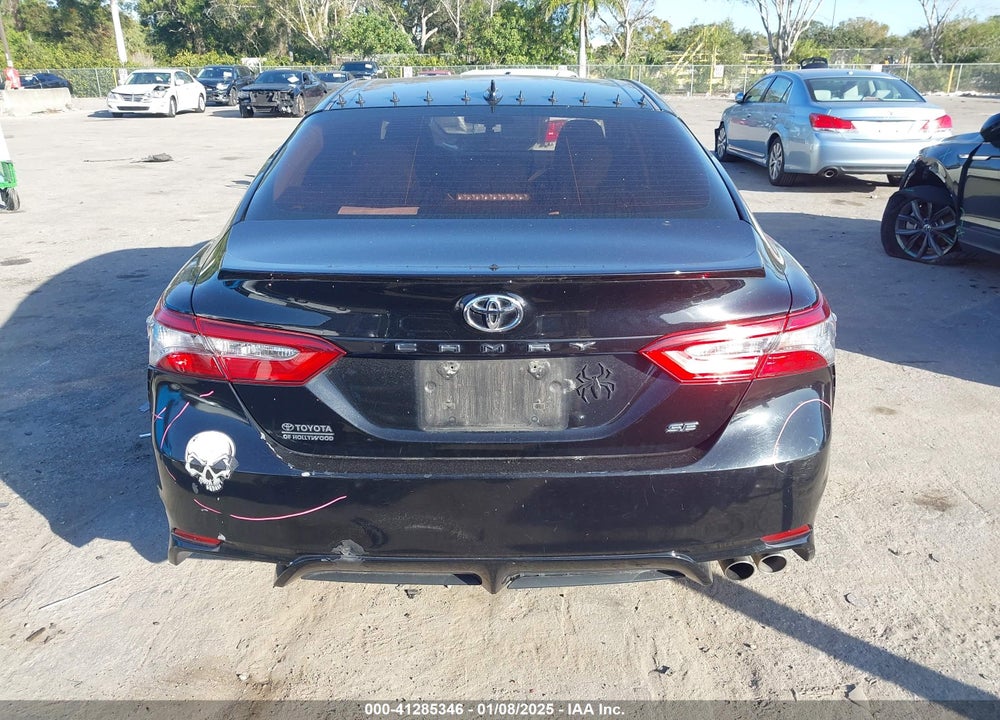 2019 TOYOTA CAMRY VIN: 4T1B11HK5KU212045