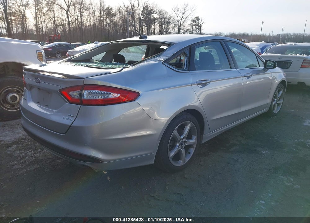 2013 FORD FUSION SE VIN: 3FA6P0HR7DR292184
