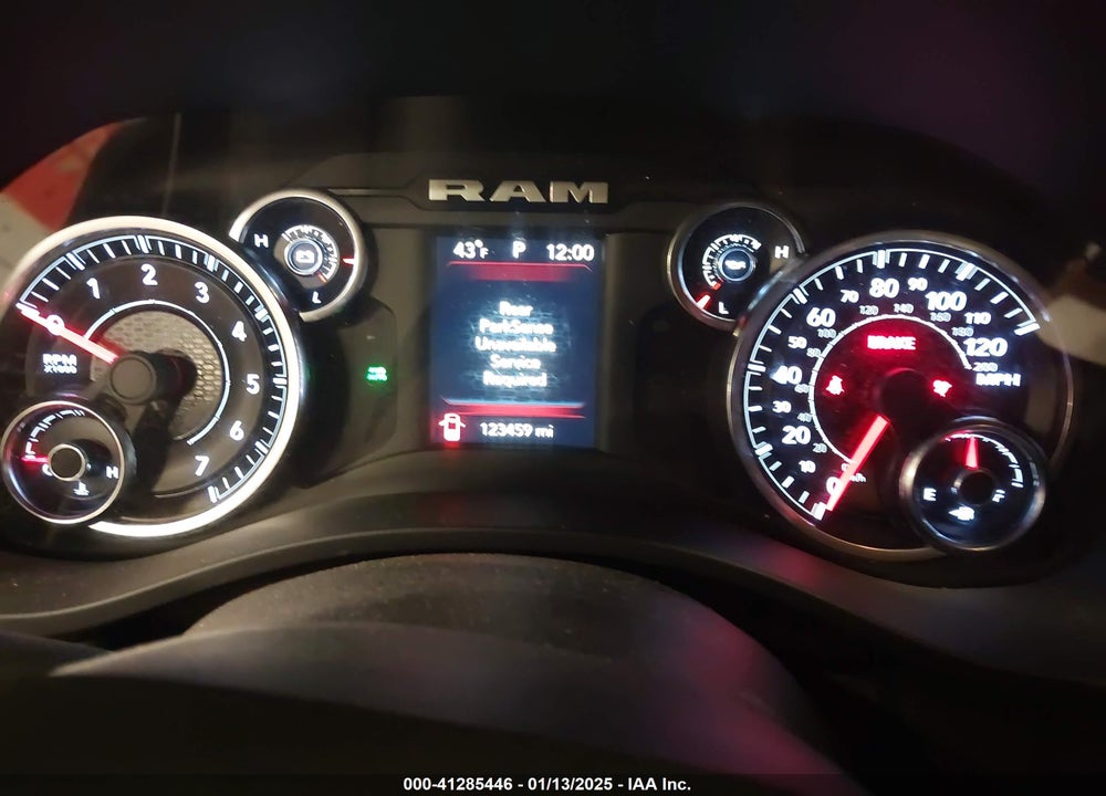 2019 RAM 1500 BIG HORN/LONE STAR 4X4 5'7 BOX VIN: 1C6SRFFT0KN587705