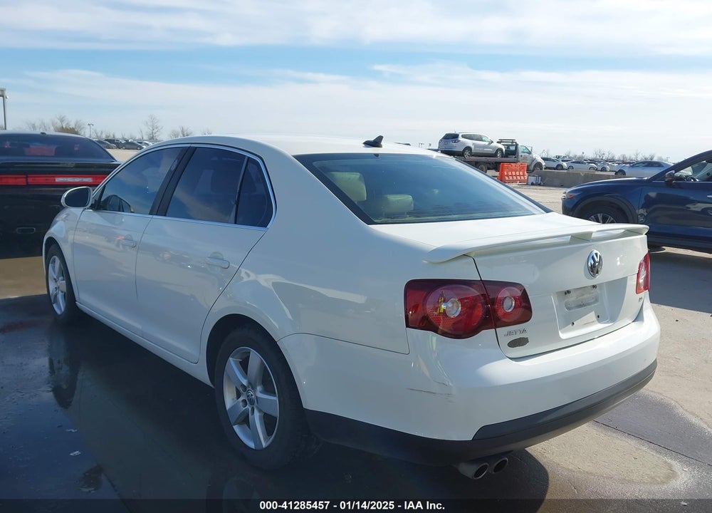 2008 VOLKSWAGEN JETTA SE/SEL VIN: 3VWRM71K38M038008