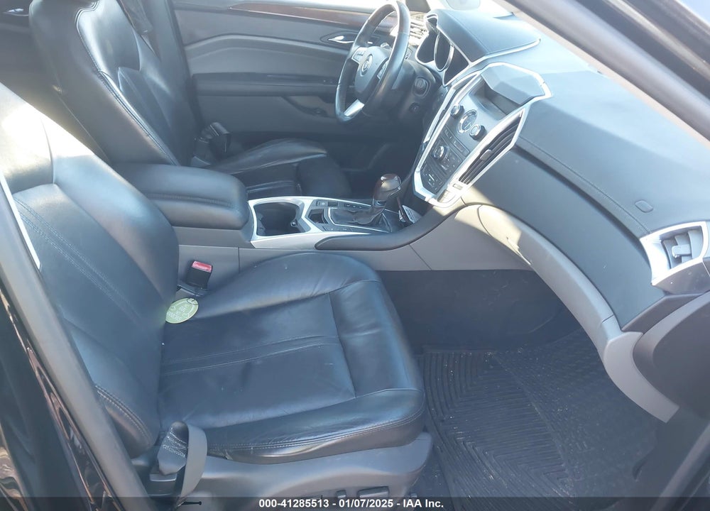 2011 CADILLAC SRX LUXURY COLLECTION VIN: 3GYFNDEY9BS535612