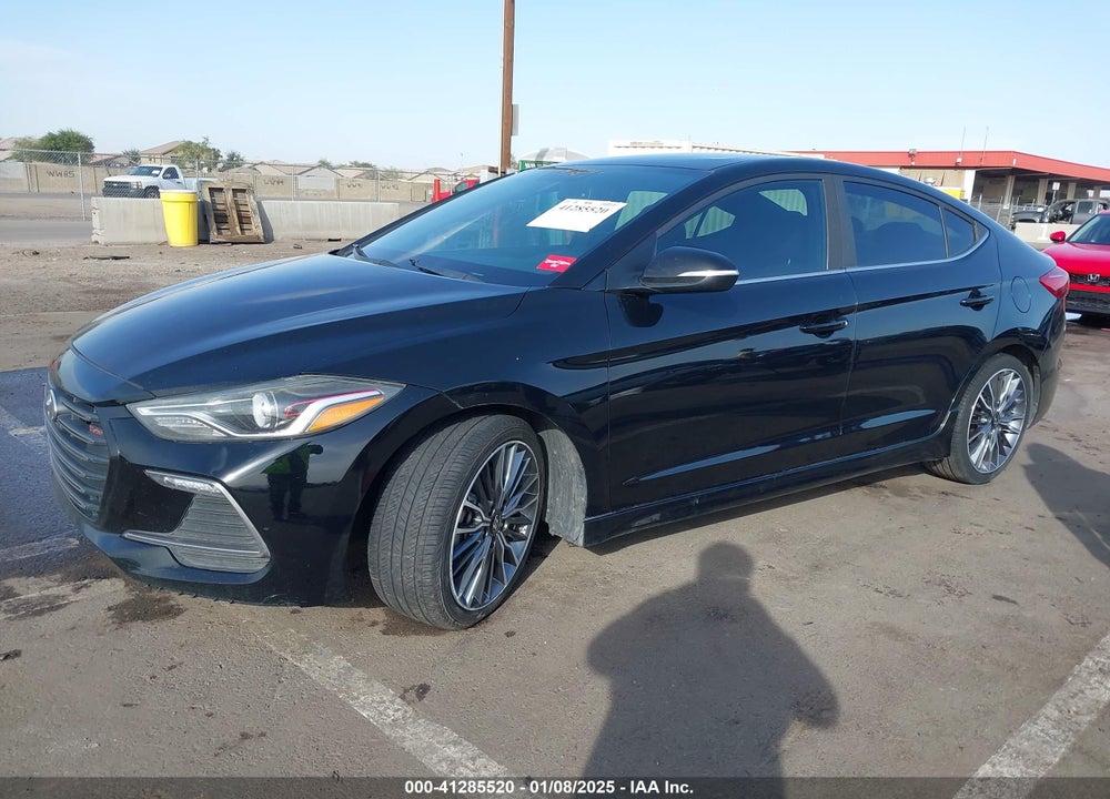 2017 HYUNDAI ELANTRA VIN: KMHD04LB2HU329188
