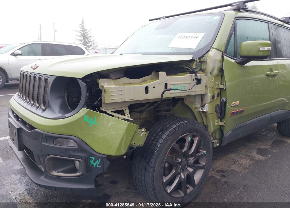 2016 JEEP RENEGADE LATITUDE VIN: ZACCJBBT6GPD56227