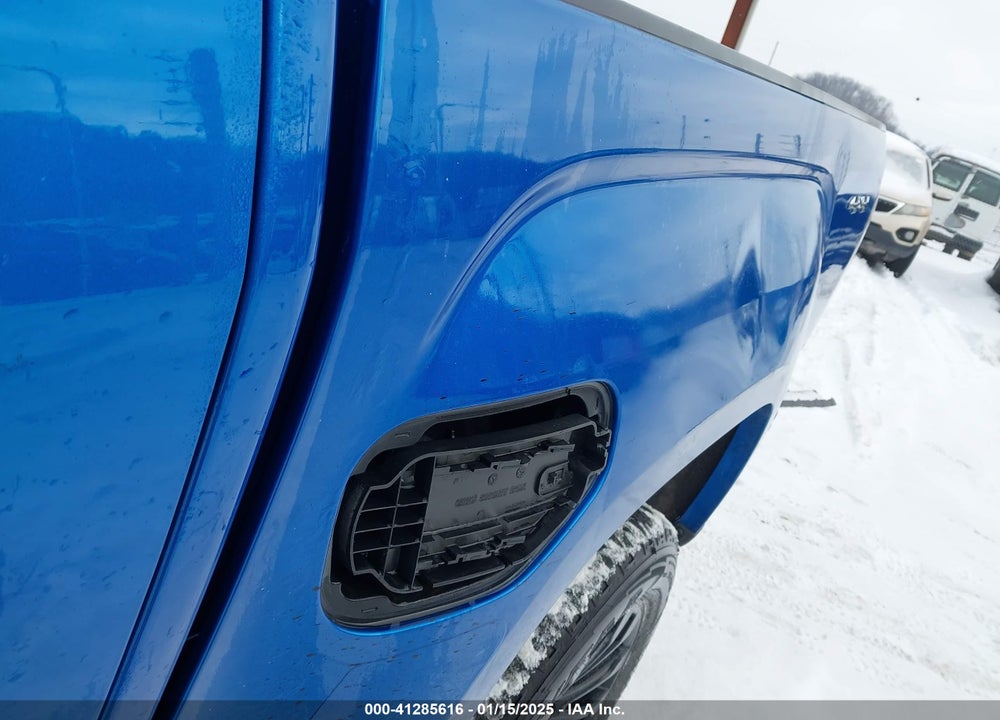 2021 GMC CANYON VIN: 1GTG6CEN9M1247181