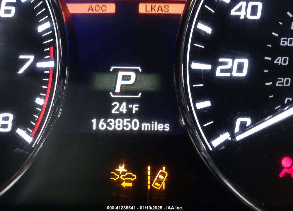 2018 ACURA RLX VIN: JH4KC1F53JC001103