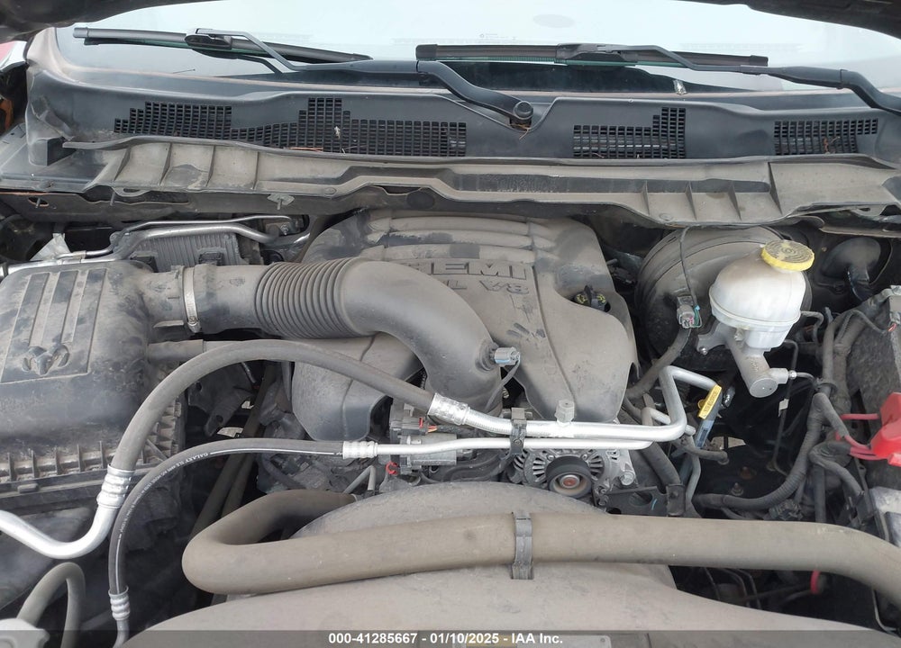 2019 RAM 1500 CLASSIC VIN: 1C6RR7LT8KS654366