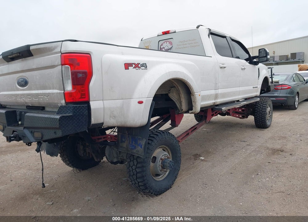 2018 FORD F-350 LARIAT VIN: 1FT8W3DT1JEB58682