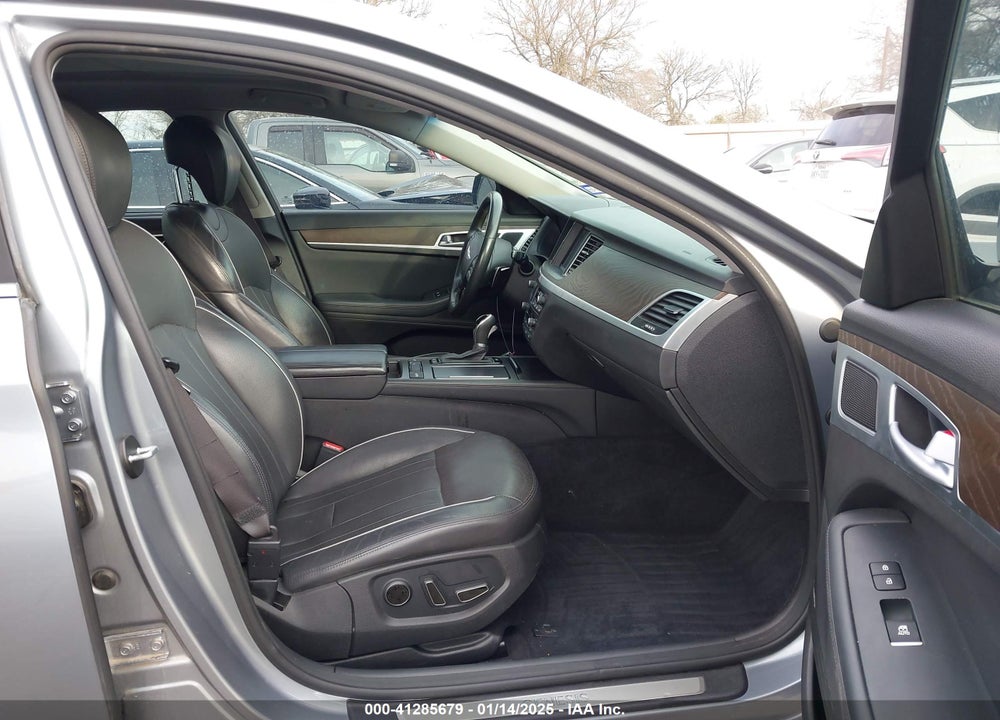 2015 HYUNDAI GENESIS 5.0 VIN: KMHGN4JF9FU069700