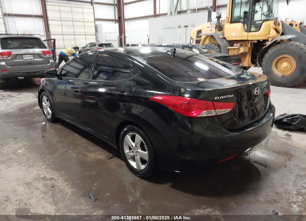 2013 HYUNDAI ELANTRA GLS VIN: 5NPDH4AE7DH247813
