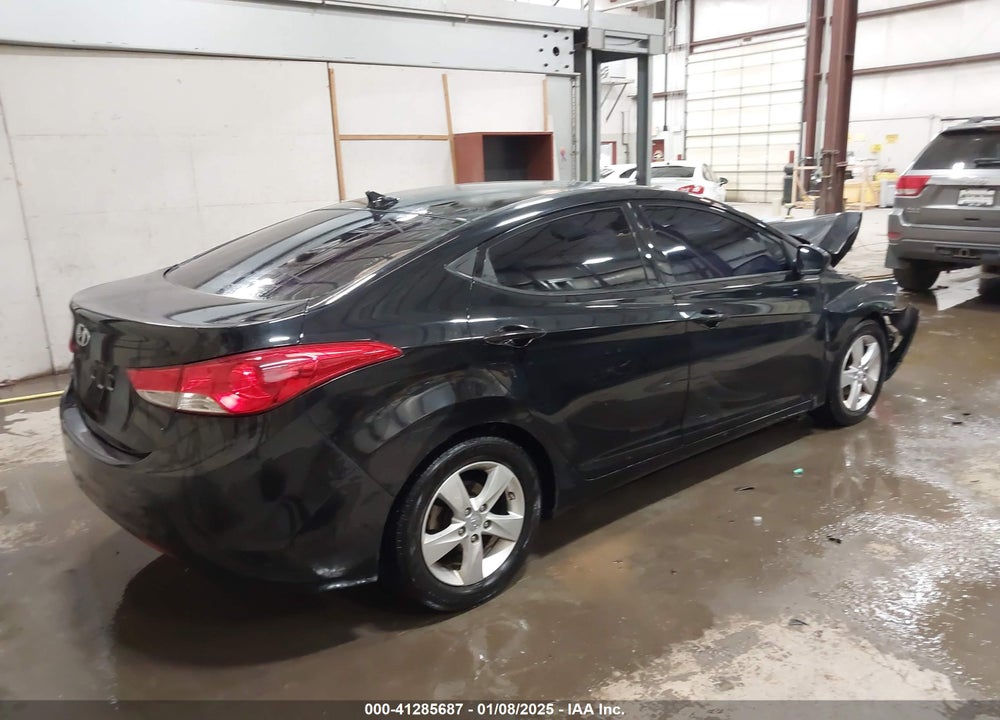 2013 HYUNDAI ELANTRA GLS VIN: 5NPDH4AE7DH247813