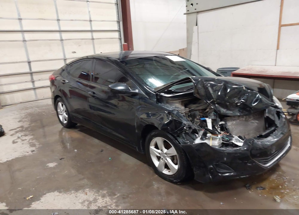 2013 HYUNDAI ELANTRA GLS VIN: 5NPDH4AE7DH247813
