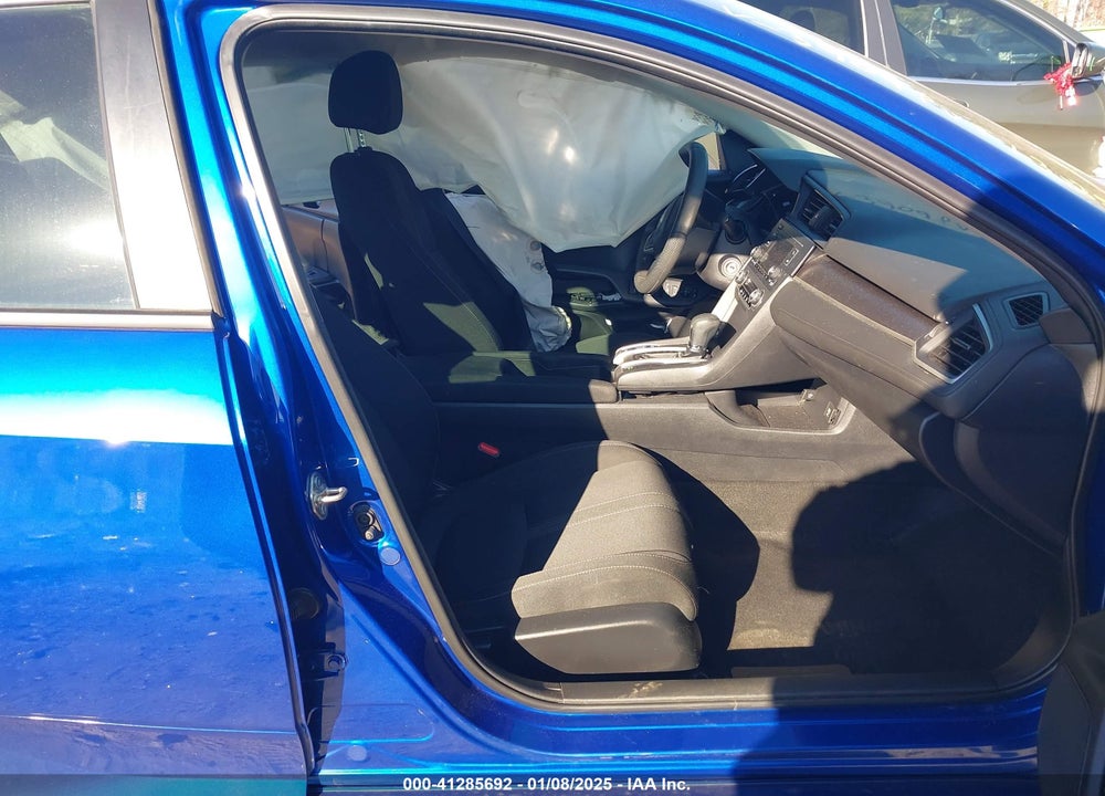 2017 HONDA CIVIC VIN: 19XFC2F55HE053909