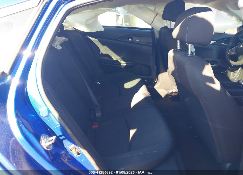 2017 HONDA CIVIC VIN: 19XFC2F55HE053909