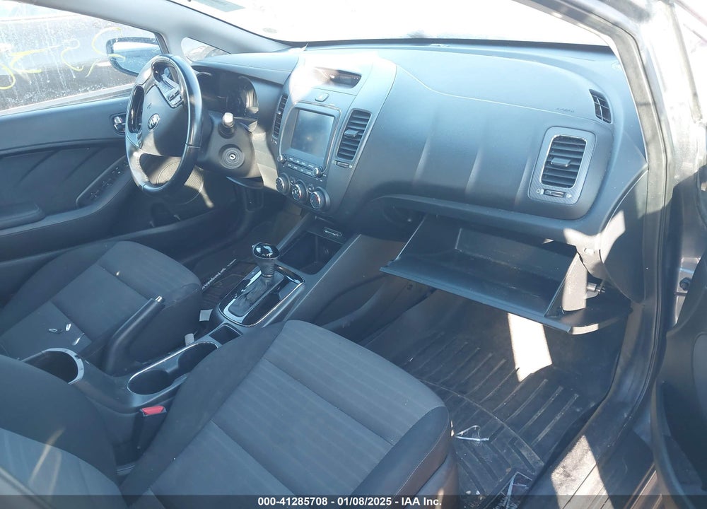 2017 KIA FORTE VIN: 3KPFL4A78HE022206