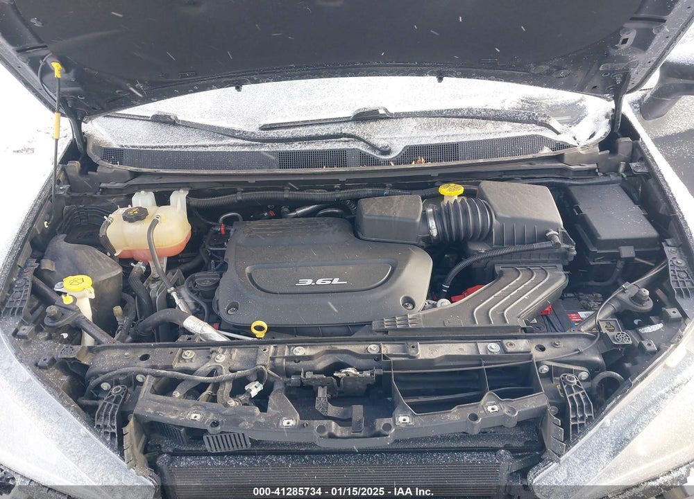 2017 CHRYSLER PACIFICA TOURING L VIN: 2C4RC1BG0HR544093