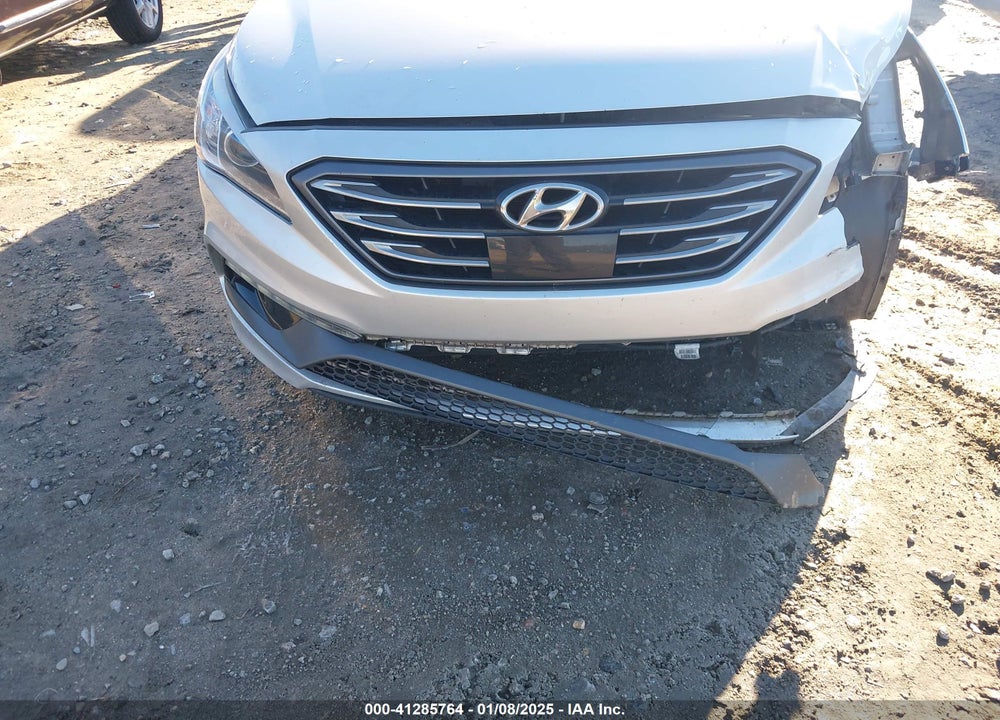 2017 HYUNDAI SONATA VIN: 5NPE34AF4HH470327
