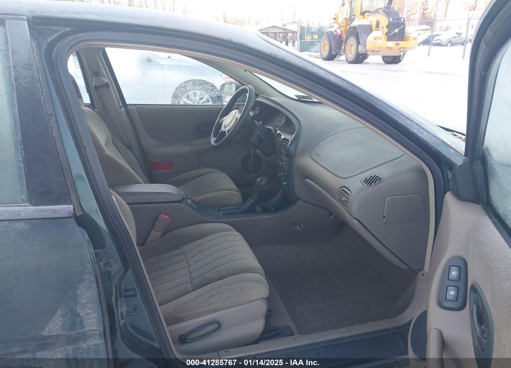 2001 PONTIAC GRAND PRIX SE VIN: 1G2WK52J21F204244