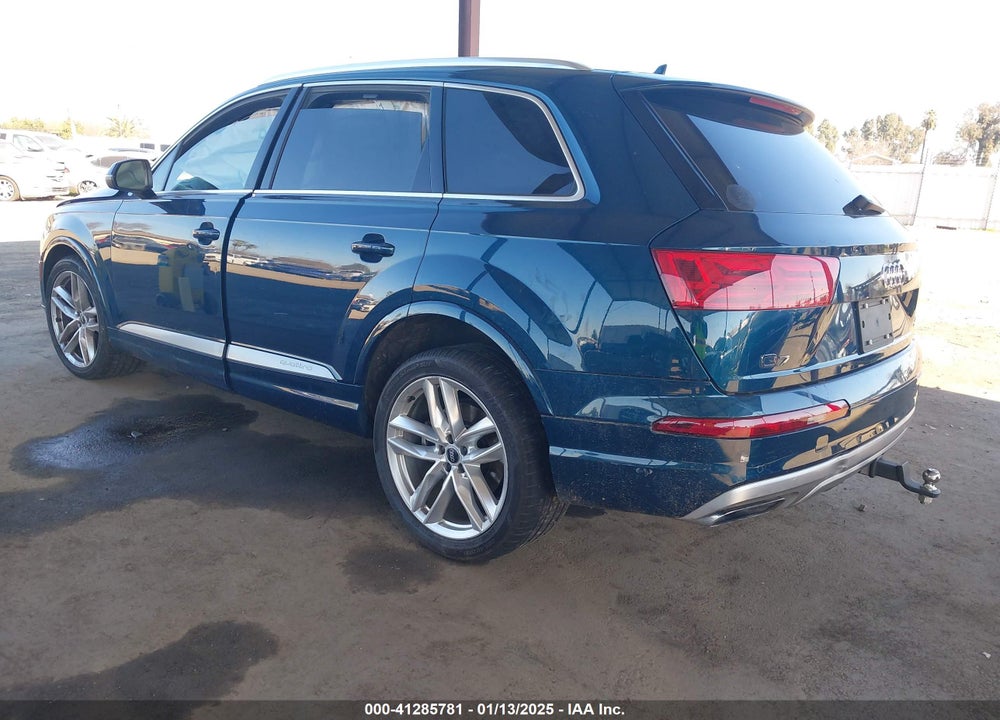 2018 AUDI Q7 3.0T PREMIUM VIN: WA1VAAF77JD031568