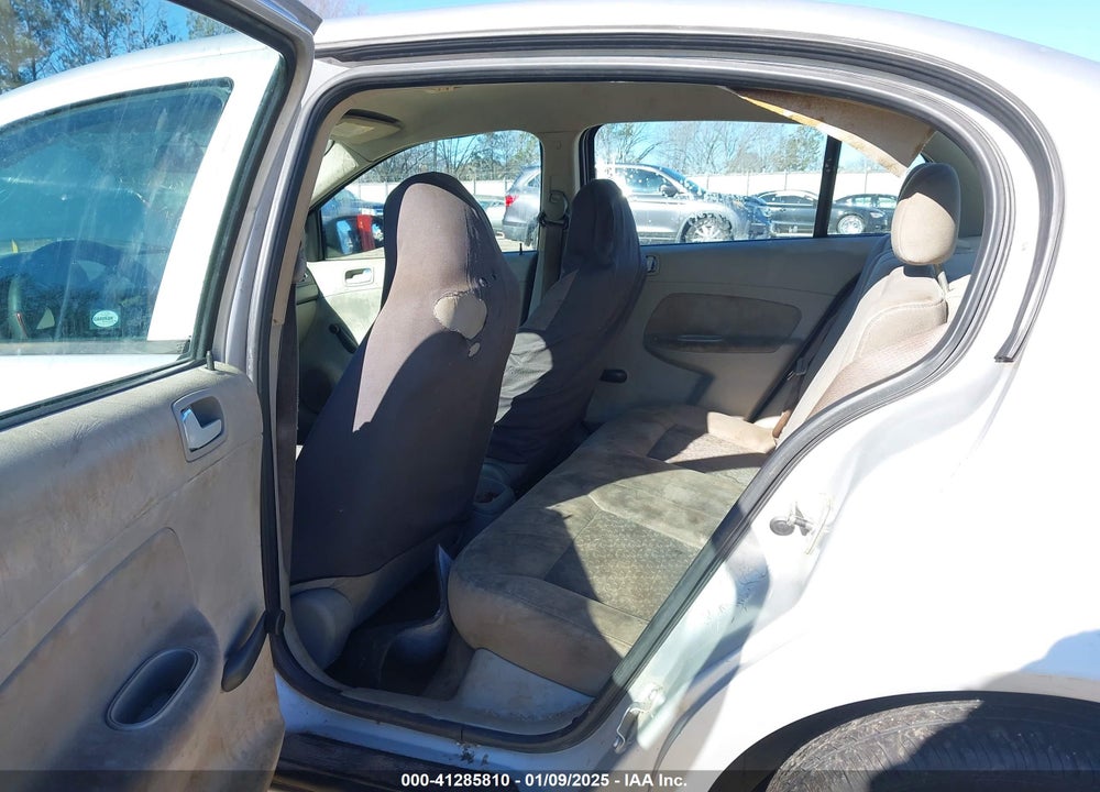 2005 CHEVROLET COBALT VIN: 1G1AK52F957577940