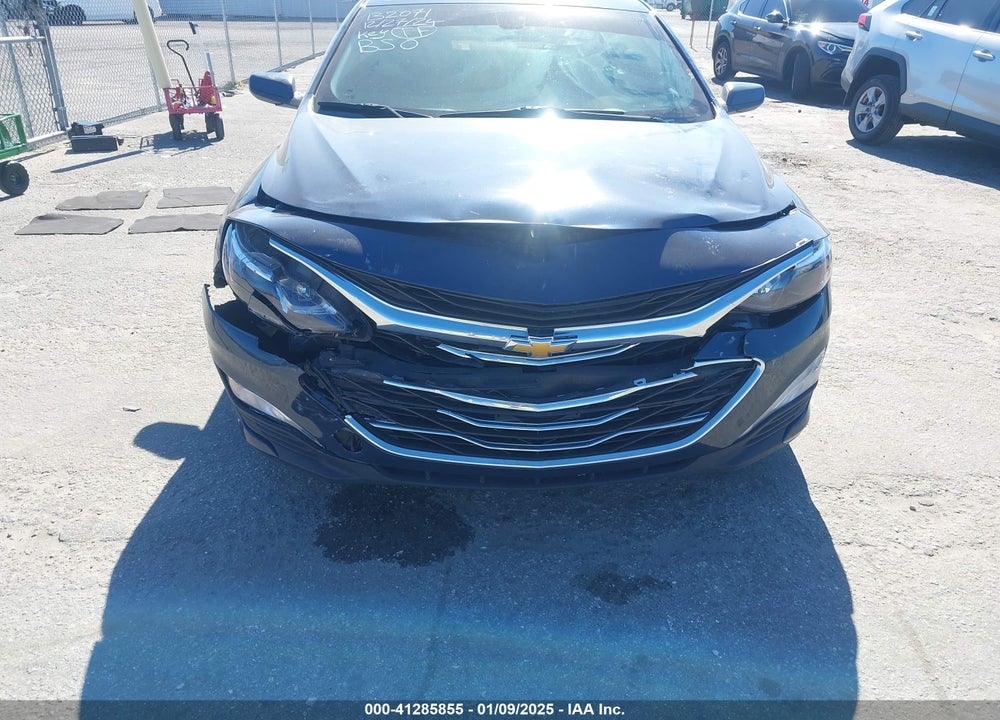 2022 CHEVROLET MALIBU VIN: 1G1ZD5ST5NF132071