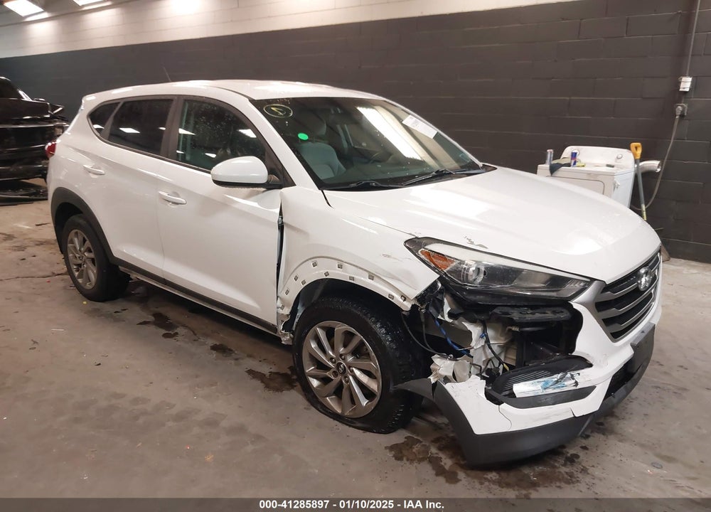 2018 HYUNDAI TUCSON SE VIN: KM8J2CA46JU825502