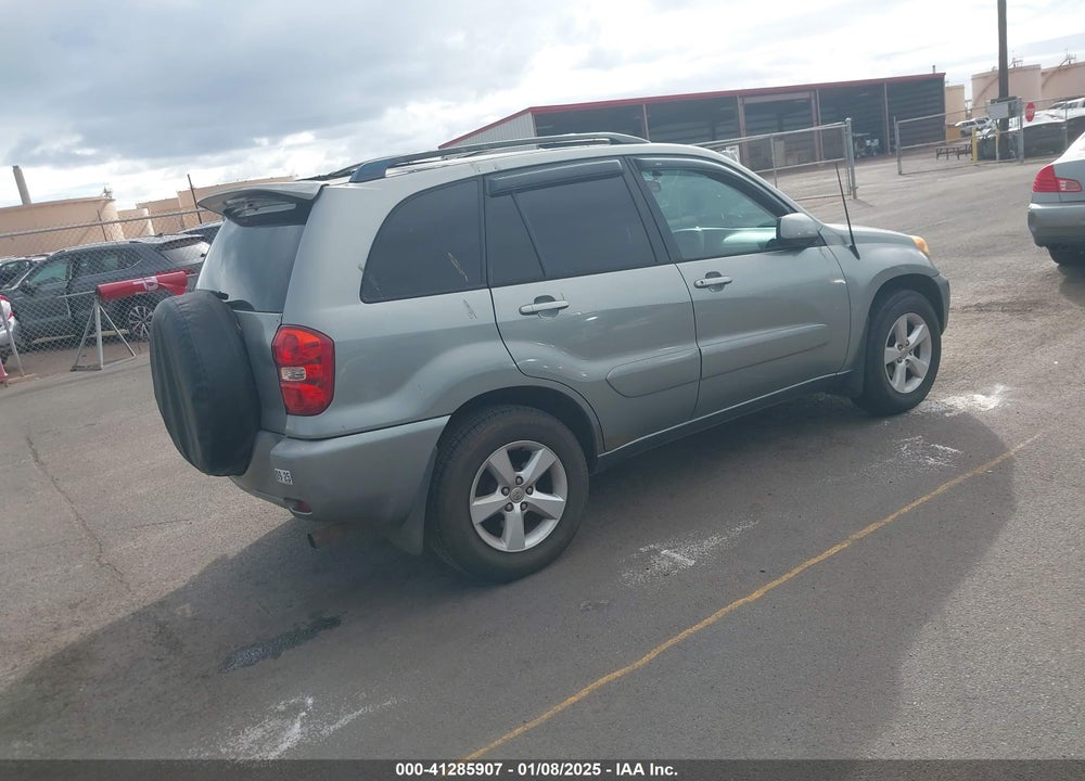2005 TOYOTA RAV4 VIN: JTEGD20V550052897