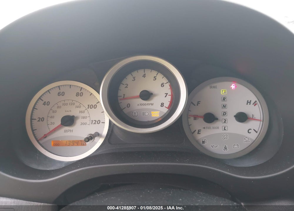 2005 TOYOTA RAV4 VIN: JTEGD20V550052897