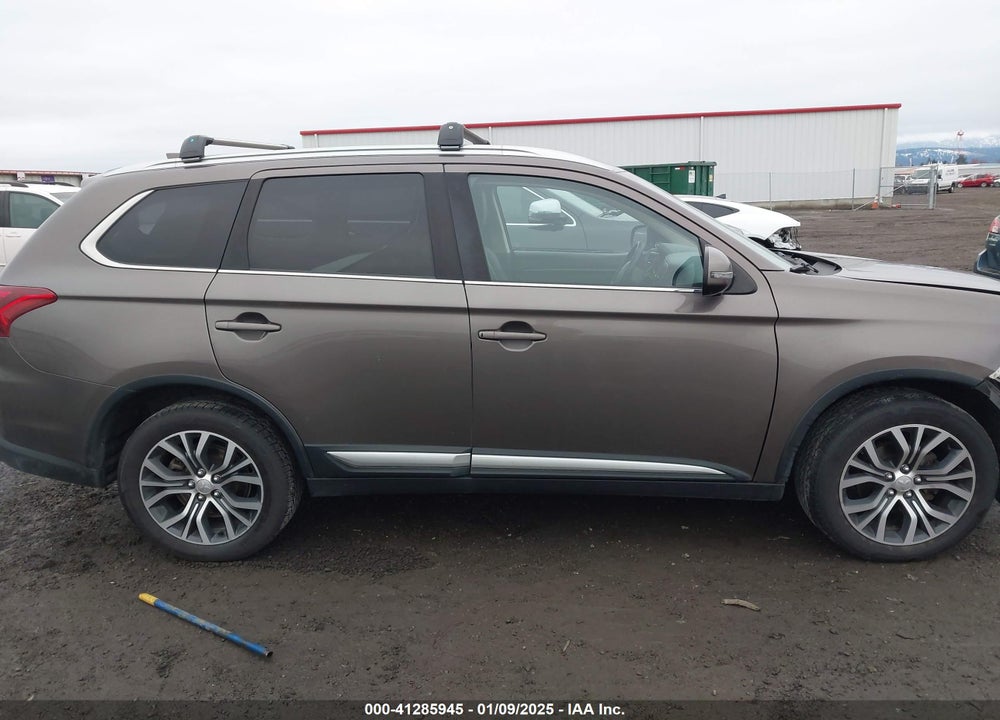 2018 MITSUBISHI OUTLANDER SEL VIN: JA4AZ3A34JZ044627