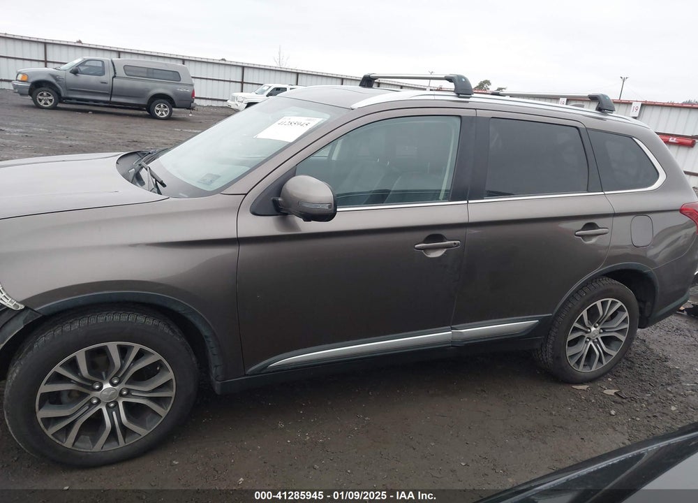 2018 MITSUBISHI OUTLANDER SEL VIN: JA4AZ3A34JZ044627