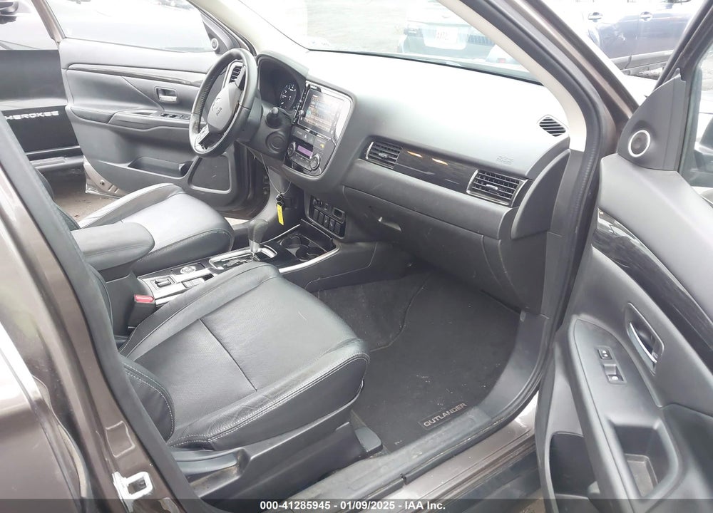 2018 MITSUBISHI OUTLANDER SEL VIN: JA4AZ3A34JZ044627