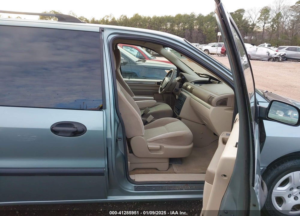 2007 FORD FREESTAR SE VIN: 2FMZA51647BA02245