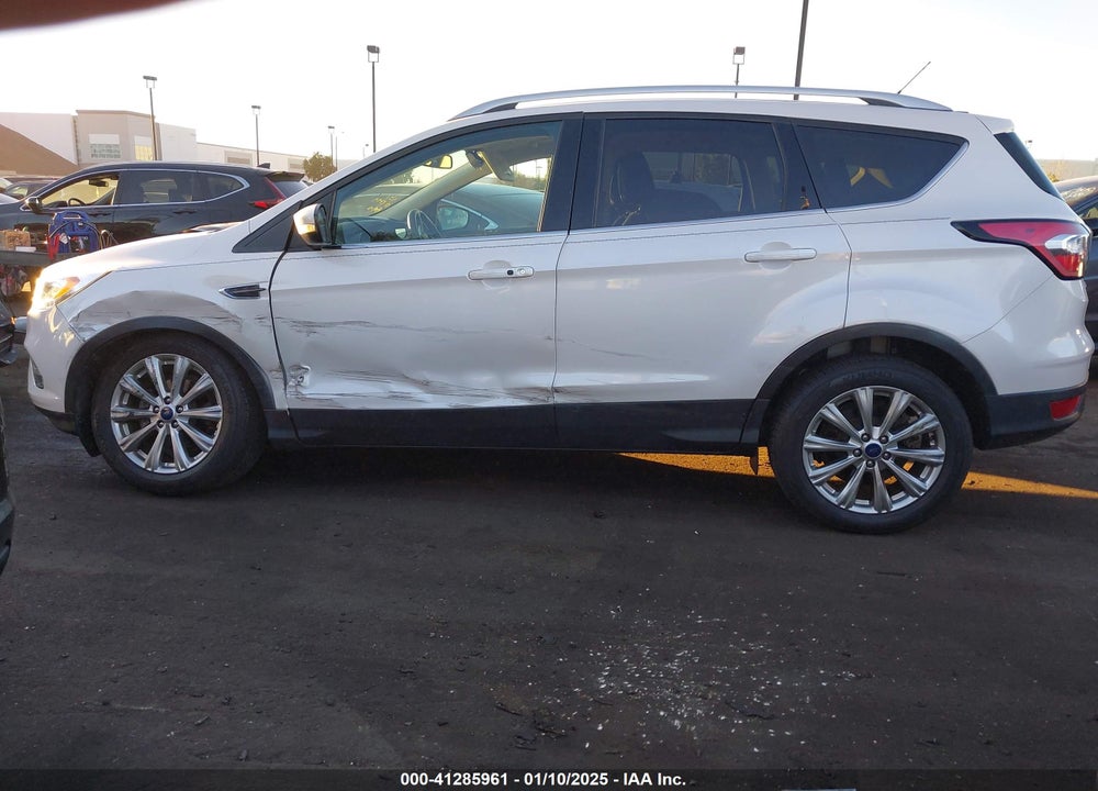 2017 FORD ESCAPE TITANIUM VIN: 1FMCU0JDXHUD84534
