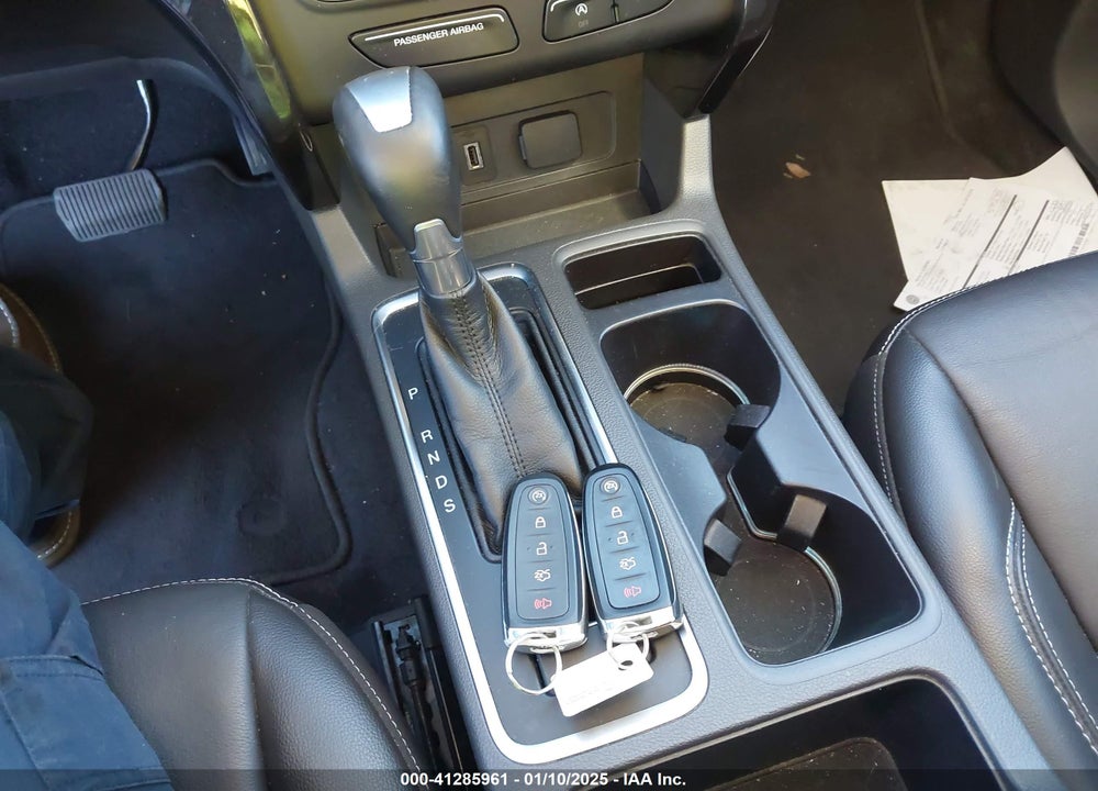 2017 FORD ESCAPE TITANIUM VIN: 1FMCU0JDXHUD84534
