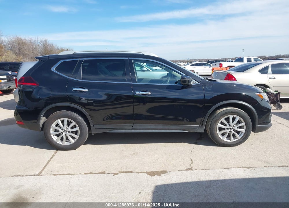 2020 NISSAN ROGUE SV FWD VIN: 5N1AT2MT4LC785892