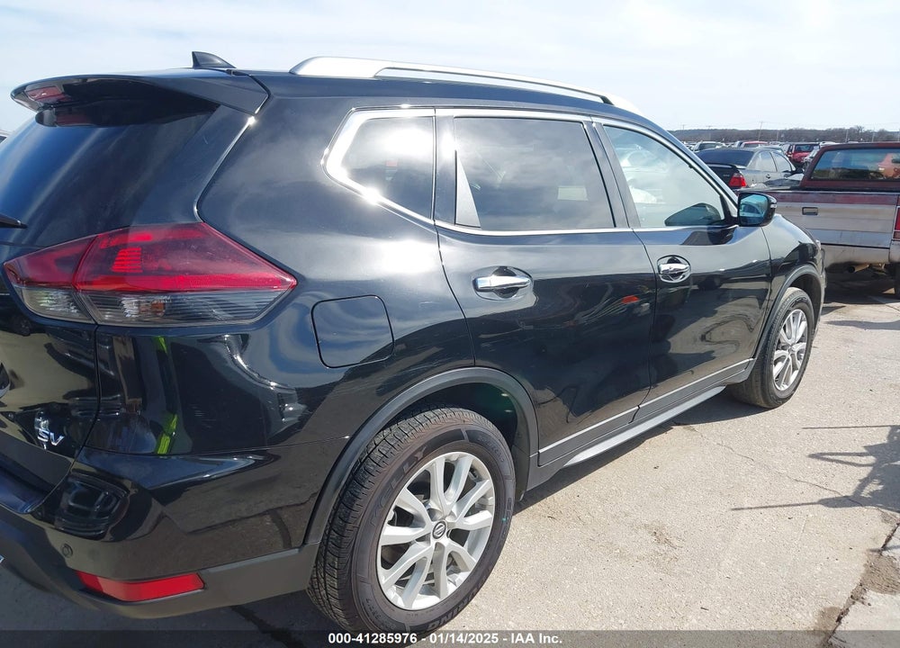 2020 NISSAN ROGUE SV FWD VIN: 5N1AT2MT4LC785892