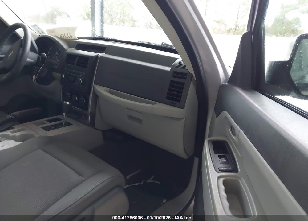 2008 JEEP LIBERTY SPORT VIN: 1J8GP28K58W182663