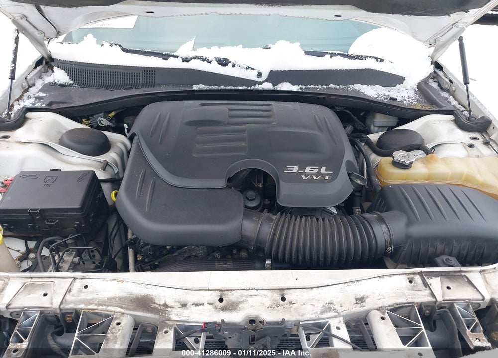 2011 CHRYSLER 300 LIMITED VIN: 2C3CA5CG9BH584367