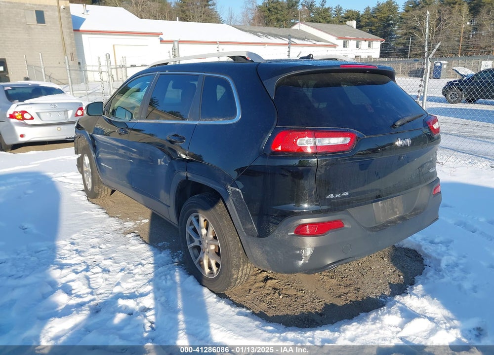 2017 JEEP CHEROKEE LATITUDE 4X4 VIN: 1C4PJMCB7HW659816